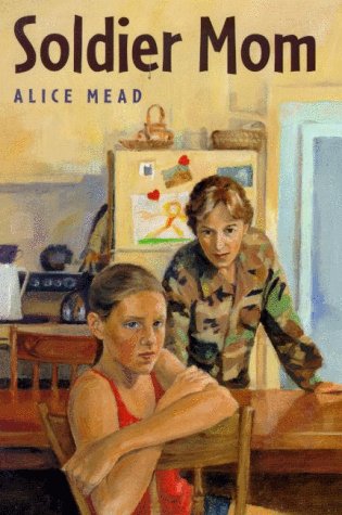 cover image Soldier Mom