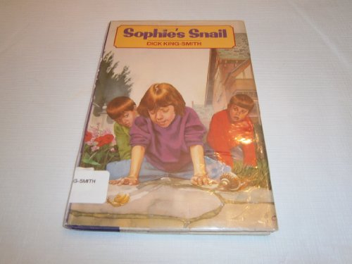 cover image Sophie's Snail