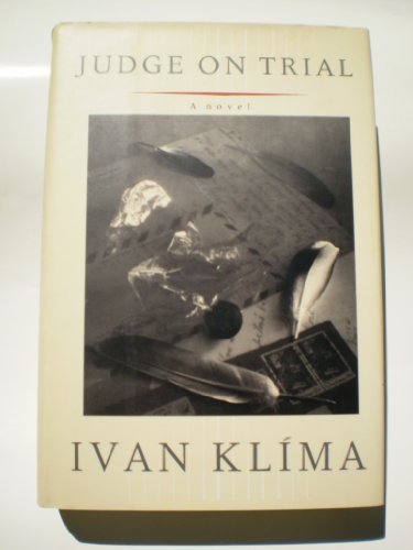 cover image Judge on Trial