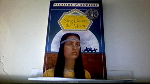 cover image Sing Down the Moon