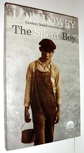 cover image THE SILENT BOY