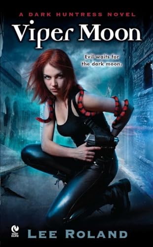 cover image Viper Moon