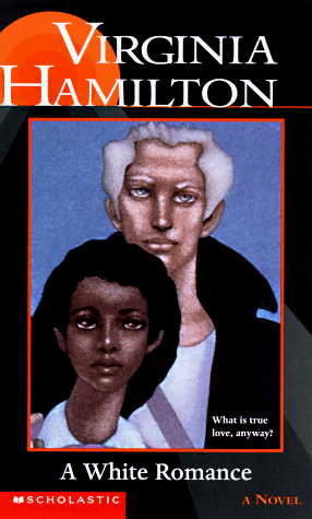 cover image A White Romance