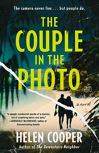 cover image The Couple in the Photo