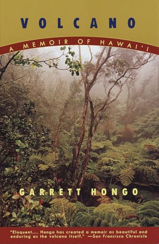 cover image Volcano: A Memoir of Hawai'i