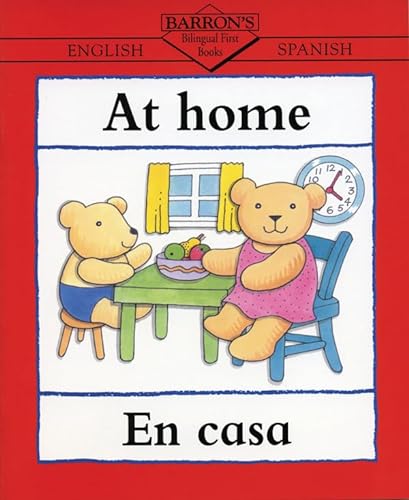 cover image At Home/La Casa
