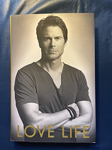 cover image Love Life